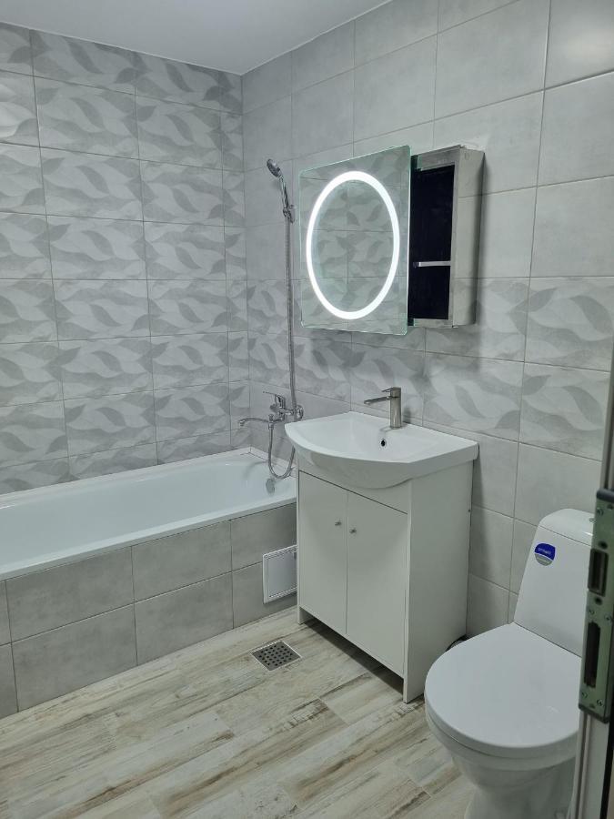 Luxurious Apartment With 3 Rooms And 2 Bathrooms In Corabia 外观 照片